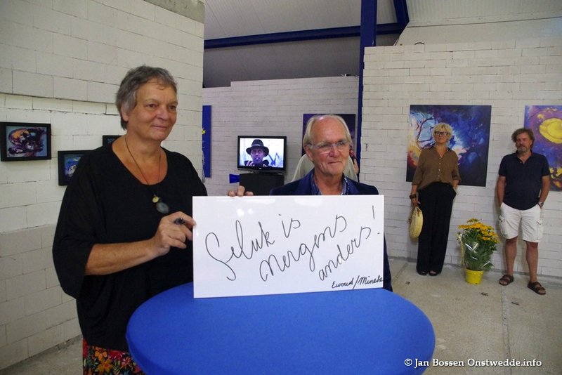 Persberichten 'Geluk is nergens anders'
